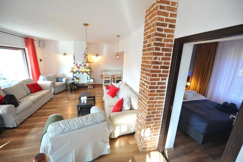 Vila Gigi, Ideala Pentru Relaxare Si Distractie! Breaza  Exterior photo