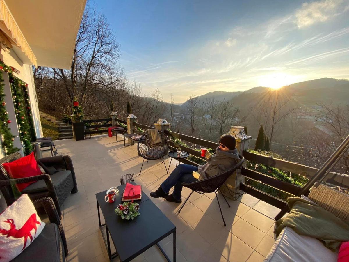 Vila Gigi, Ideala Pentru Relaxare Si Distractie! Breaza  Exterior photo