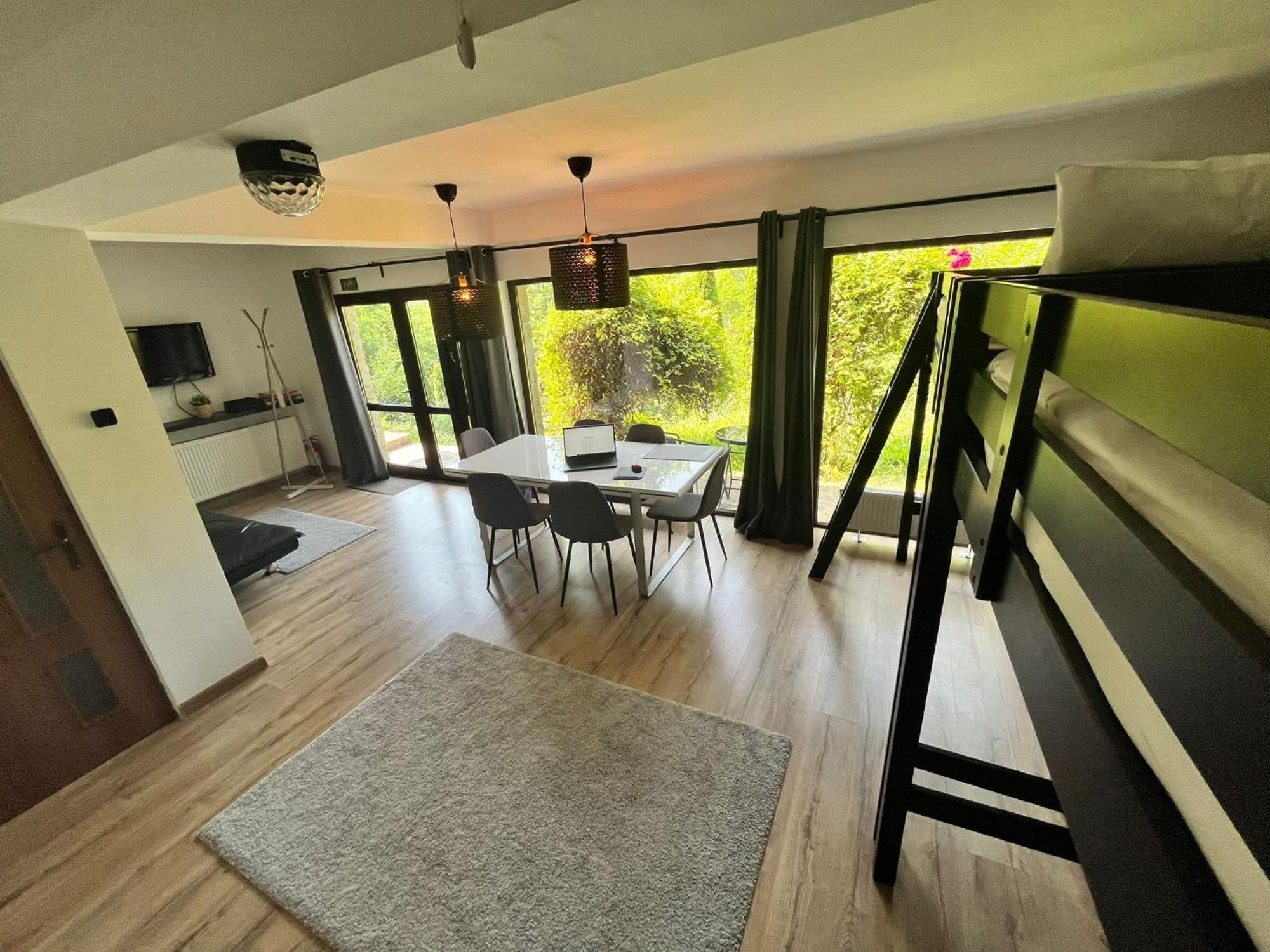 Vila Gigi, Ideala Pentru Relaxare Si Distractie! Breaza  Exterior photo